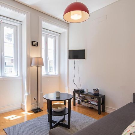 דירות ליסבון Cozy Flat In The Heart Of Alfama מראה חיצוני תמונה