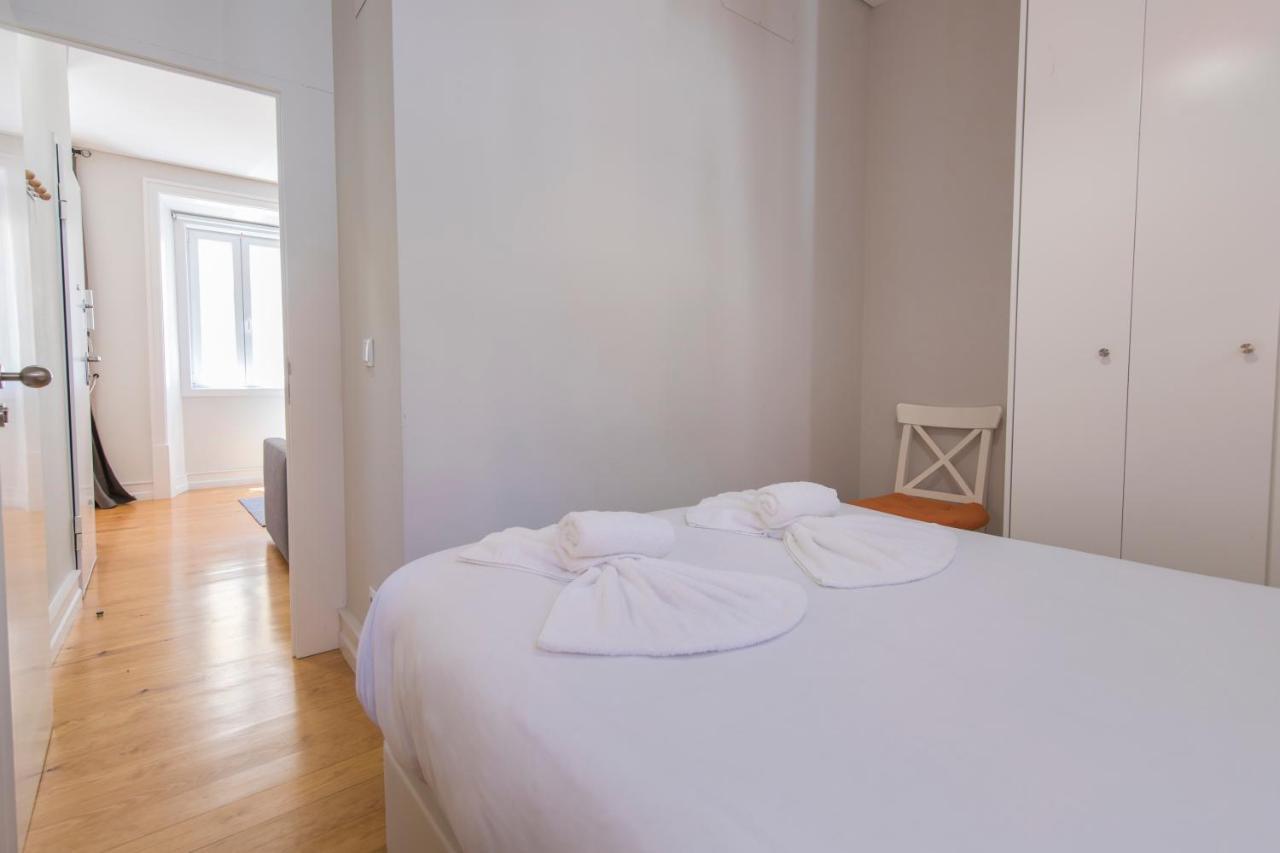 דירות ליסבון Cozy Flat In The Heart Of Alfama מראה חיצוני תמונה