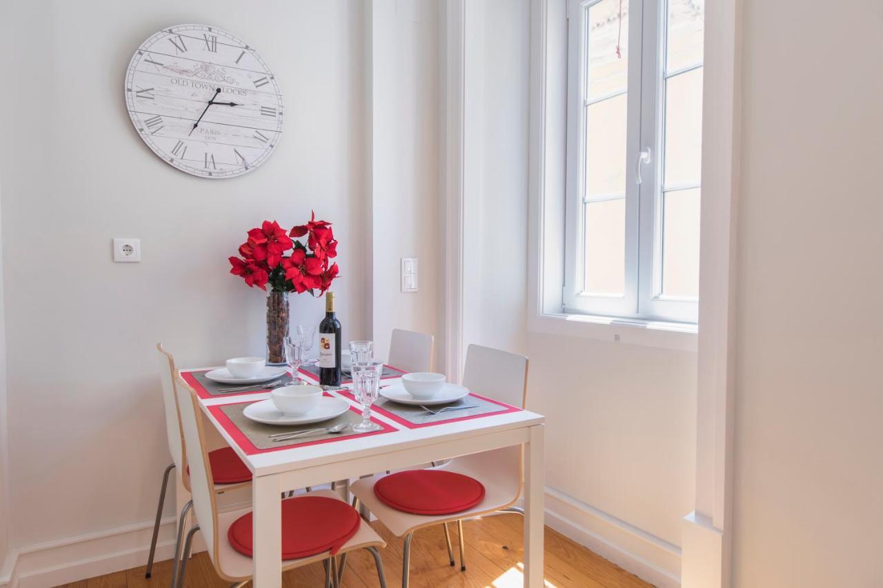 דירות ליסבון Cozy Flat In The Heart Of Alfama מראה חיצוני תמונה