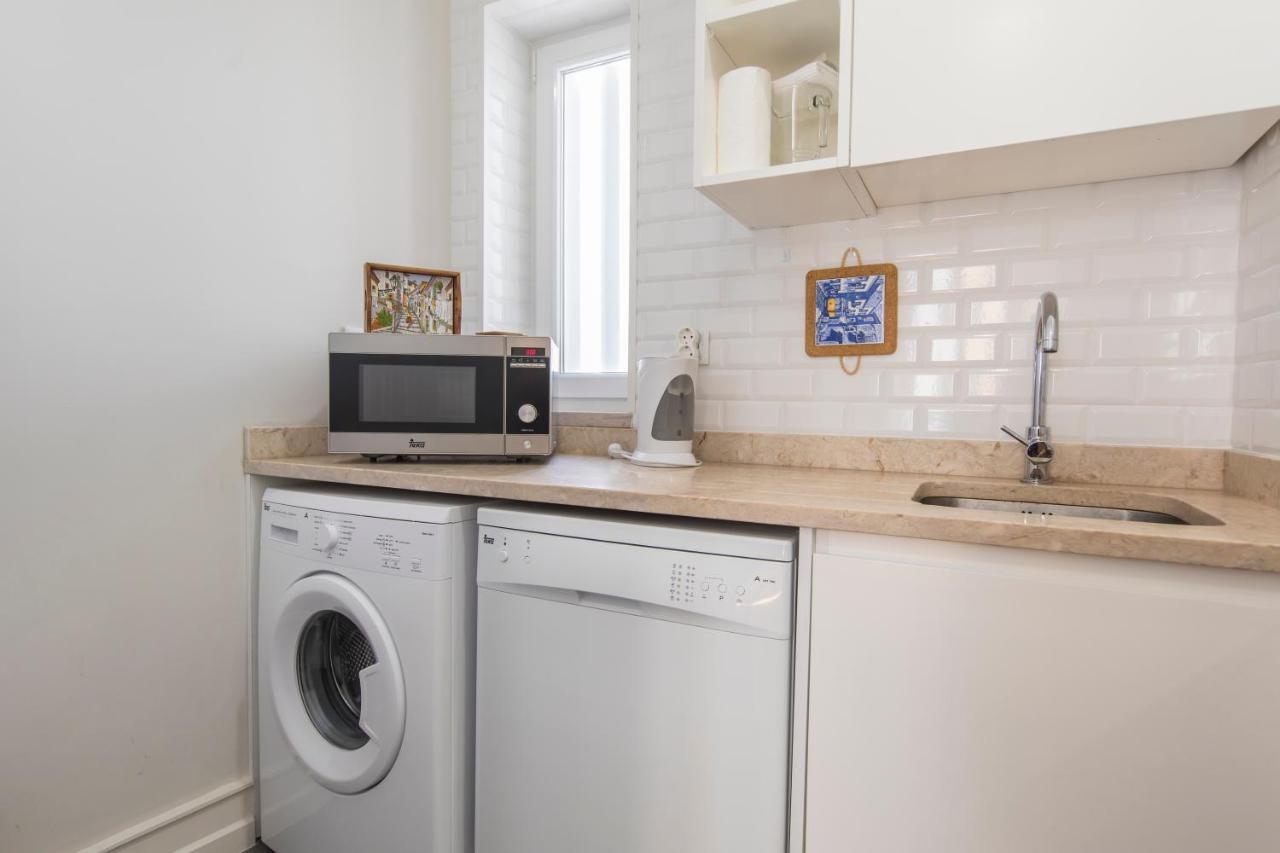 דירות ליסבון Cozy Flat In The Heart Of Alfama מראה חיצוני תמונה